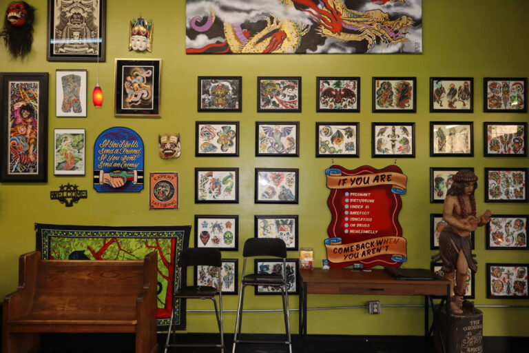 Atomic Tattoo and Piercing: Research location in Austin, Texas