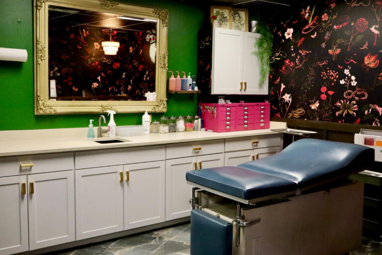 Atomic Tattoo and Piercing: South ATX location in Austin, Texas