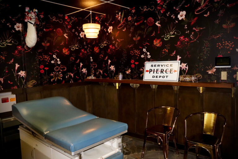 Atomic Tattoo and Piercing: South ATX location in Austin, Texas